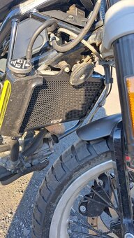 Husqvarna Svartpilen 401 - 6
