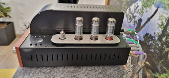 Elektronkový zesilovač Unison Research S6 mkII, třída A - 6