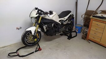 Speed Triple 1050 r.v.2007 - 6