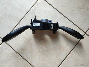 Páčky pod volant VW Transportér T6 7E0953503CP - 6