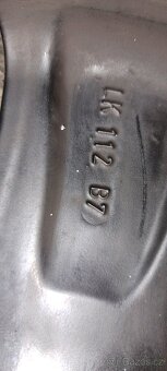 17 "Disky s pneumatikami Komplet , vyvážené včetně šroubů - 6