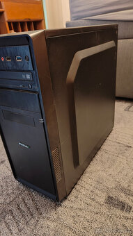 Počítačová skříň Evolveo + zdroj Evolveo 500W - 6