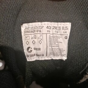 Krásné pánské kolečkové brusle vel.43 - 6