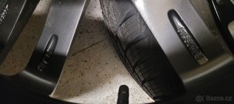 Seat Leon Mk4,alu 16',zimní pneu Barum,nové - 6