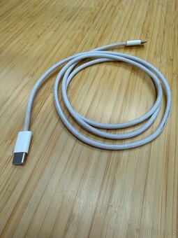 iPhone 16 Pro 128GB, bílý titan, baterie 98%, záruka 11/2026 - 6