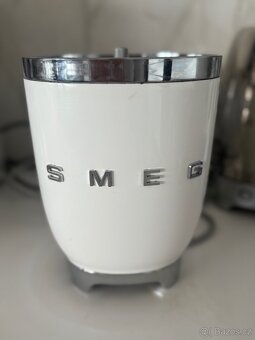 Odšťavňovač Smeg 50´s Retro Style - 6