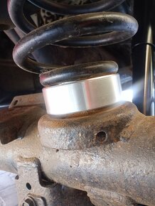 Podložky lift Dodge RAM - 6