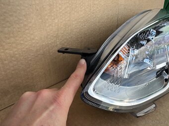 Ford Fiesta mk8 světlo - 6