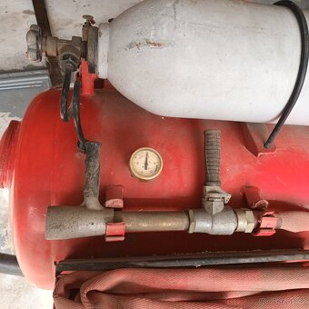 Hasičská stříkačka, Německý hasící přístroj - 6