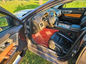 Jaguar XF 2,7D V6 - 6