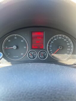 VW GOLF 2.0TDI - 6