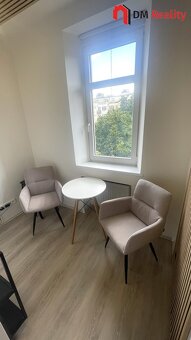 Pronájem bytu 1+1 36 m2, Sámova - Vršovice - 6