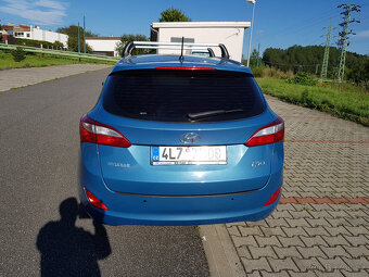 prodám Hyundai I 30 combi 1.6 benzín - 6