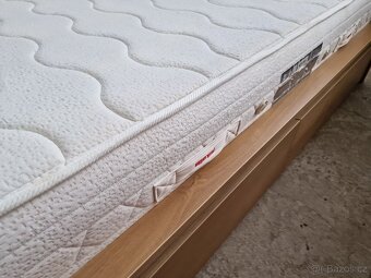 Postel ikea včetně šuplíku 180x200 výška 65 cm - 6