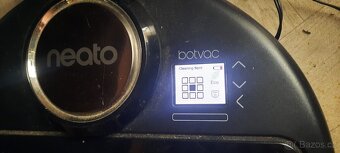 Robotický vysavač Neato - 6