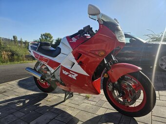 Honda VFR 750 - 6