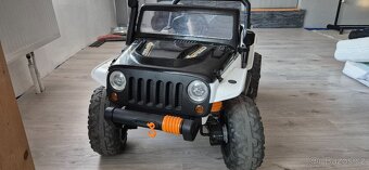 Elektrické autíčko Jeep 4Speed 4x45W - 6