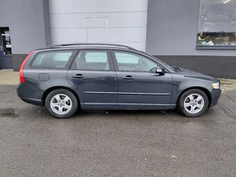 VOLVO V50, 1.6D, r.10, 155000km, VELMI SOLIDNÍ - 6