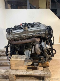 // Motor Mercedes E270 CDI, w211, 130kw, OM647 // - 6