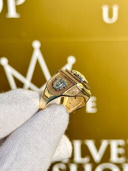 Zlatý prsten 13,03g - 6