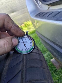 225/60R17 letni - 6