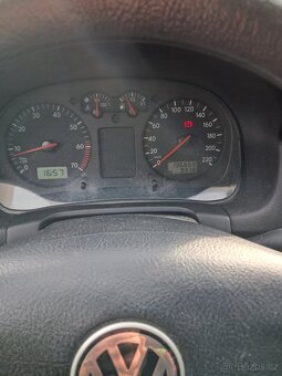VW Golf IV ,1,4i 55kW - 6