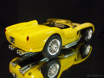 Ferrari 250 Testarossa 1957 žlutá Bburago 1/18 - 6