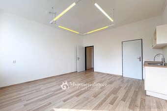 Pronájem kanceláře, 58 m2 - Znojmo, nám. Svobody - 6