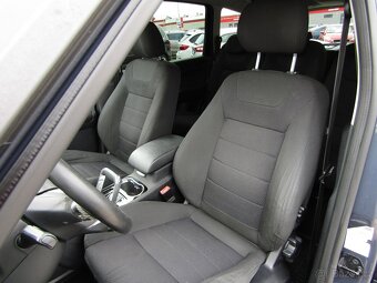 Ford S-MAX 2.2L , 147 kW nafta, 2011 - 6
