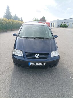 Volkswagen Sharan 1,9 TDI 85Kw 2003 - 6