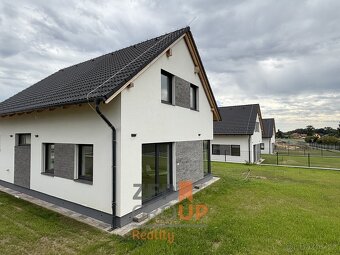 Moderní nízkoenergetický dům v Dřítči – výjimečné, na dosah - 6