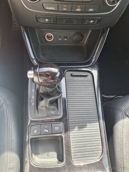 Kia Sorento - 6