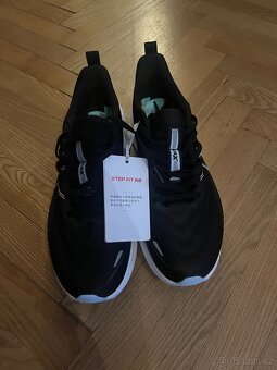 Běžecké boty vel. 41 - 6