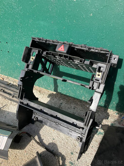 Díly Audi A4 B7 - 6