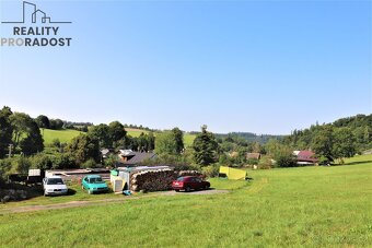 Prodej pozemku 985 m2 Staré Těchanovice, v ceně projekt na R - 6