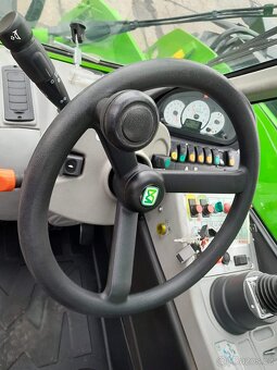 Silný teleskopický manipulátor MERLO TF55.9CS - 6