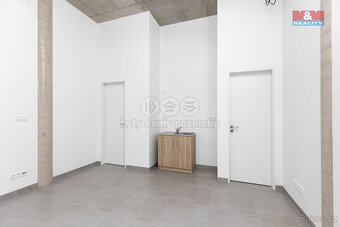 Pronájem obchod a služby, 39 m², Pardubice, ul. Smilova - 6