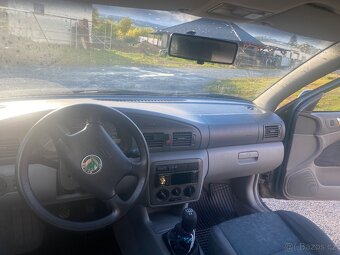 Octavia 1 1.6 74kw GLX-i - 6