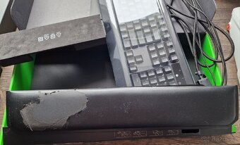 Razer Blackwidow chroma V2 - 6