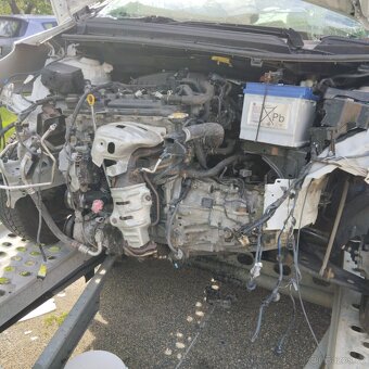 Toyota Yaris 1,33 - 6
