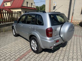 Toyota RAV4 2.0 110kW 2005 135551km 4x4 BEZ KOROZE - 6