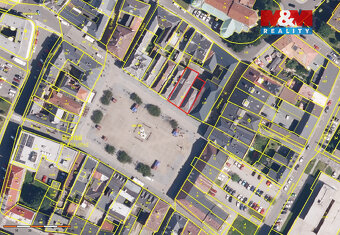 Prodej komerčních objektů, 600 m², Bruntál, ul. nám. Míru - 6