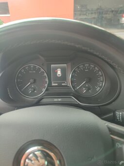 Octavia 3 2.0 TDi 110kw DSG Style - 6