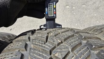 Zimní pneu 215/60/16 Fulda - 6