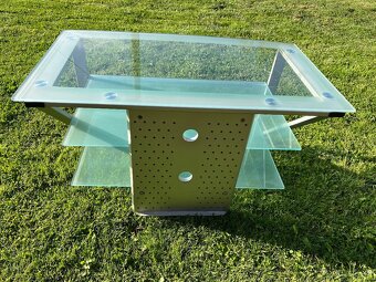 📺 Prodám TV stolek – kov/sklo/dřevo, moderní design - 6