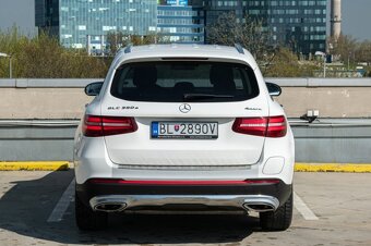 Mercedes-Benz GLC SUV 350 e 4MATIC A/T - 6