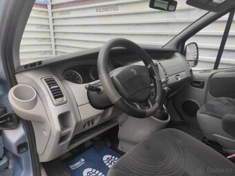 Renault Trafic, 2,5dCi 107kW Passenger 7 míst - 6