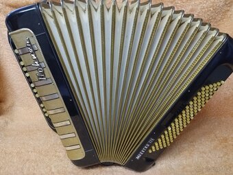knoflíkový chromatický akordeon Hohner Maestro lll. 96 bas - 6