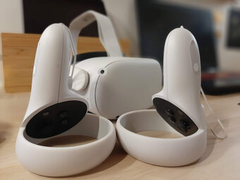 Oculus Quest 2 128GB - 6