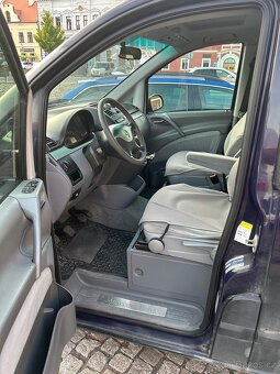 MB Viano 2.2cdi 110kW r.v. 2005 manual - 6